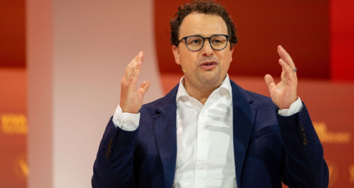 Human CEO wants to open the black box of AI