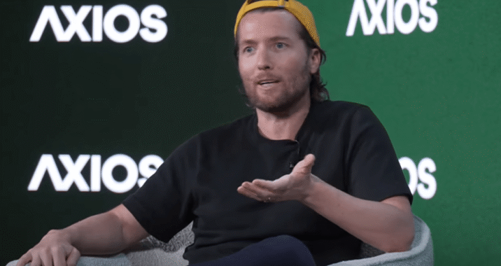 Hugging Face CEO Says We're in an 'LLM Bubble', Not