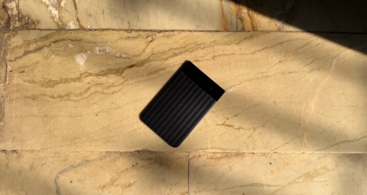 Plaud Note Pro is a great AI recorder that I