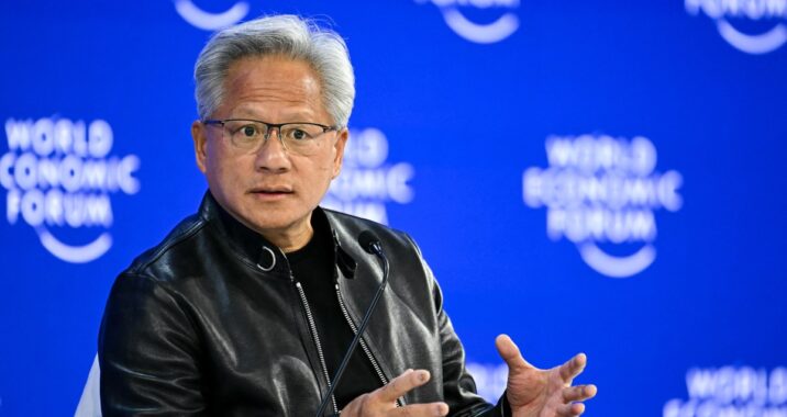 Tech CEOs brag and argue about artificial intelligence at Davos