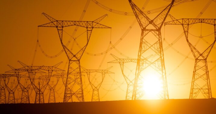 Data centers may experience temporary power outages to prevent power